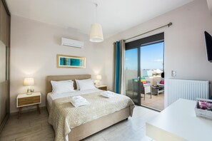 Comfort Villa, 4 Bedrooms | 4 bedrooms, in-room safe, desk, laptop workspace - Peris Villa (Chania)