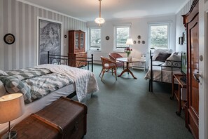 Departamento romántico (incl. cleaning fee) | Sala de estar | Smart TV, Netflix y servicios de streaming 