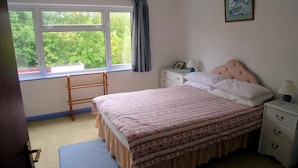 Room - Court Vale Cottage (Tenby)