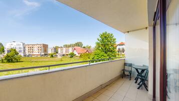 Studio (11 B) | Blick vom Balkon