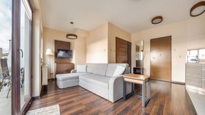 Studio (40 B) | Living area | TV - Apartamenty Sun & Snow Foka (Hel)