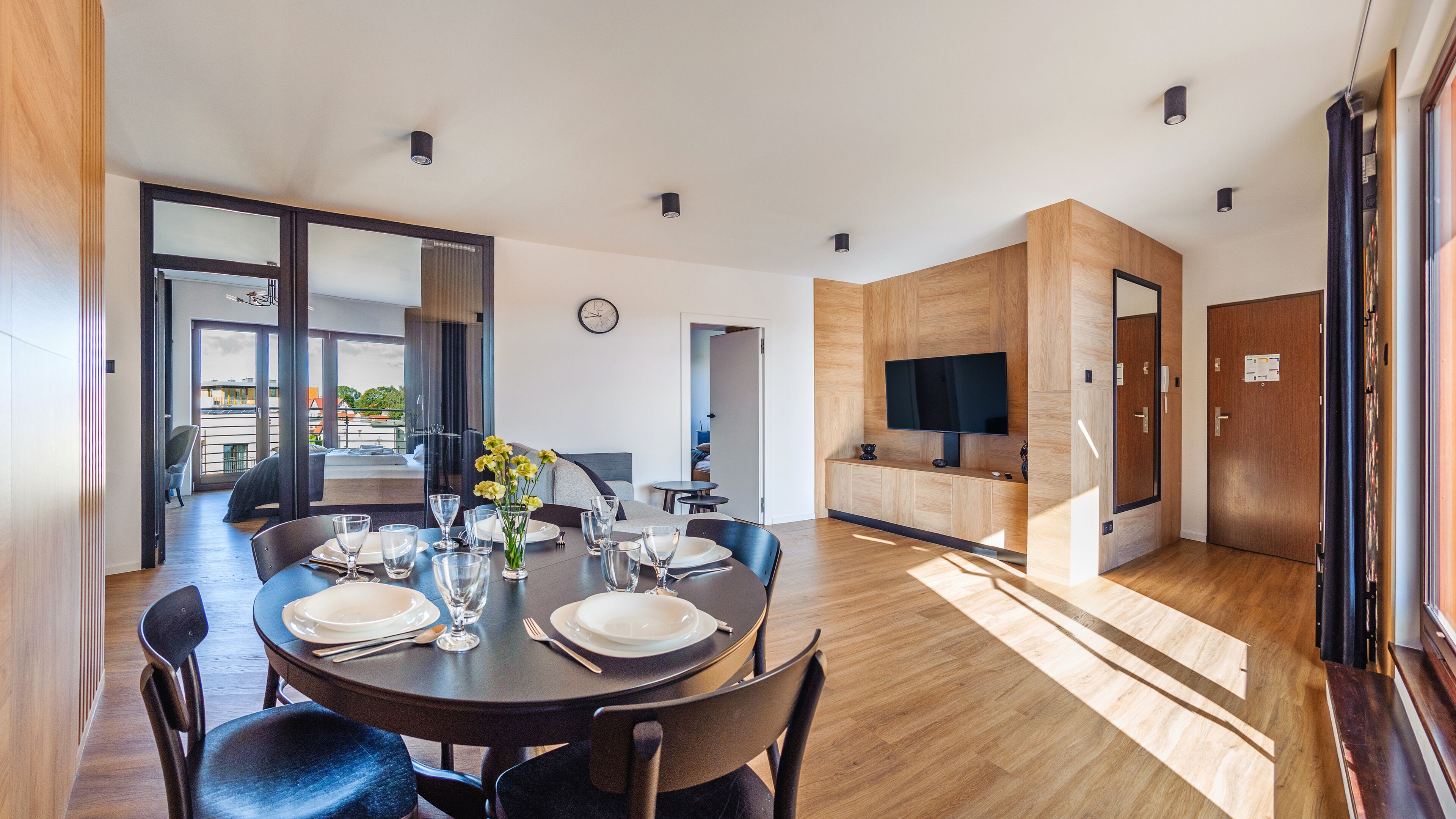 Apartment (44 B) | In-room dining