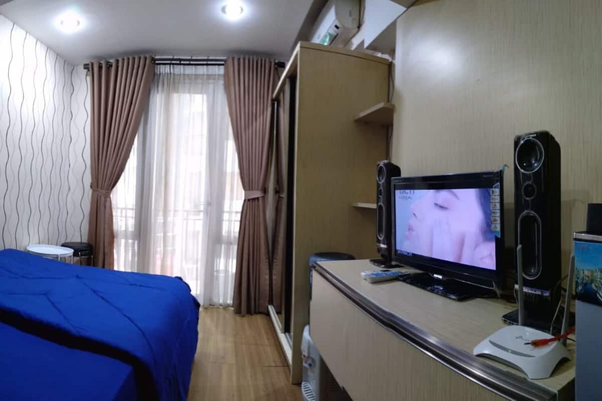 โต๊ะทำงาน, Wi-Fi ฟรี, ผ้าปูที่นอน
