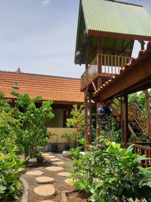 Exterior detail - Nita's Homestay Banyuwangi (Banyuwangi)