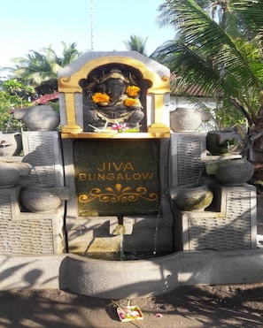 Property entrance - Jiva Bungalow (Lembongan Island)