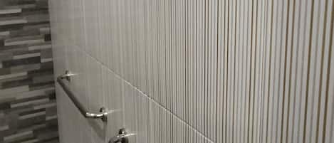 Shower, towels