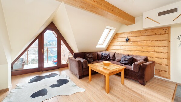 Deluxe Apartment (6) | Laptop workspace - Apartamenty Sun & Snow Pacyfik Spa (Koscielisko)