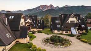 Front of property - Apartamenty Sun & Snow Pacyfik Spa (Koscielisko)