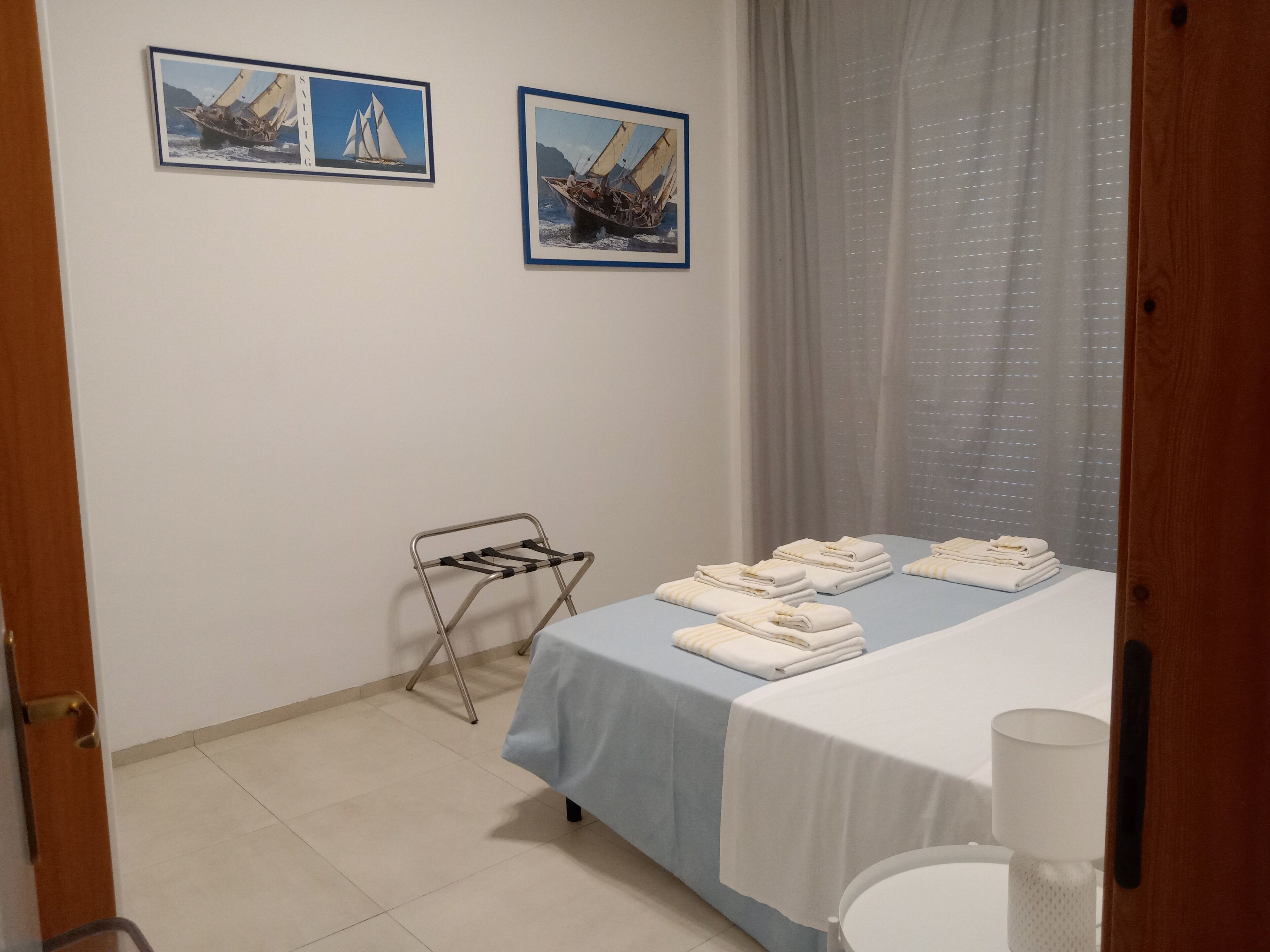 1 camera, Wi-Fi gratuito, lenzuola