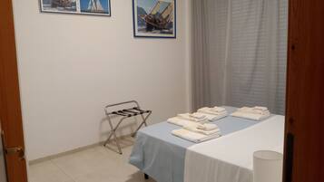 1 camera, Wi-Fi gratuito, lenzuola