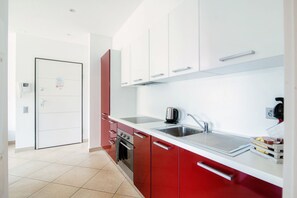 Fridge, microwave, oven, stovetop - Cozy one-bedroom apartment 700 meters from the Center of Lugano- PRESTIGE 28 (Lugano)
