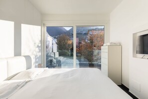 1 camera, ferro/asse da stiro, Wi-Fi gratuito, lenzuola