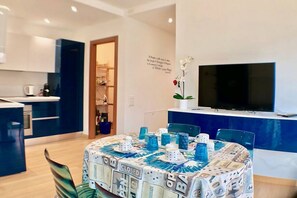 Dining - Charming apartment with terrace near Lugano lakefront - ROGGIA 7 (Lugano)