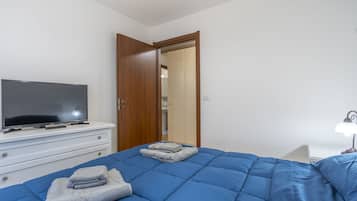 2 bedrooms, free WiFi, bed sheets