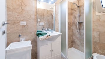 Apartment, 1 Schlafzimmer | Badezimmer