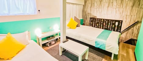 1 bedroom, desk, free WiFi, bed sheets