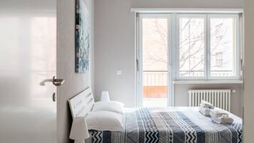 2 chambres, coffres-forts dans les chambres, fer et planche Ă  repasser