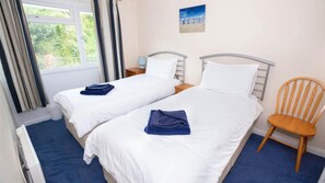 1 habitación y ropa de cama 