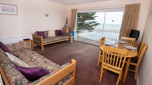 Living area - Waters Edge 10 (Saundersfoot)