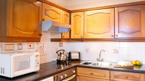 Private kitchen - Belle Vue Court 2 (Tenby)