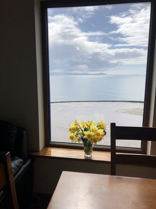 4 bedrooms, iron/ironing board, free WiFi, bed sheets - Atlantic Rest Stunning Vistas of the Skelligs (Ventry)