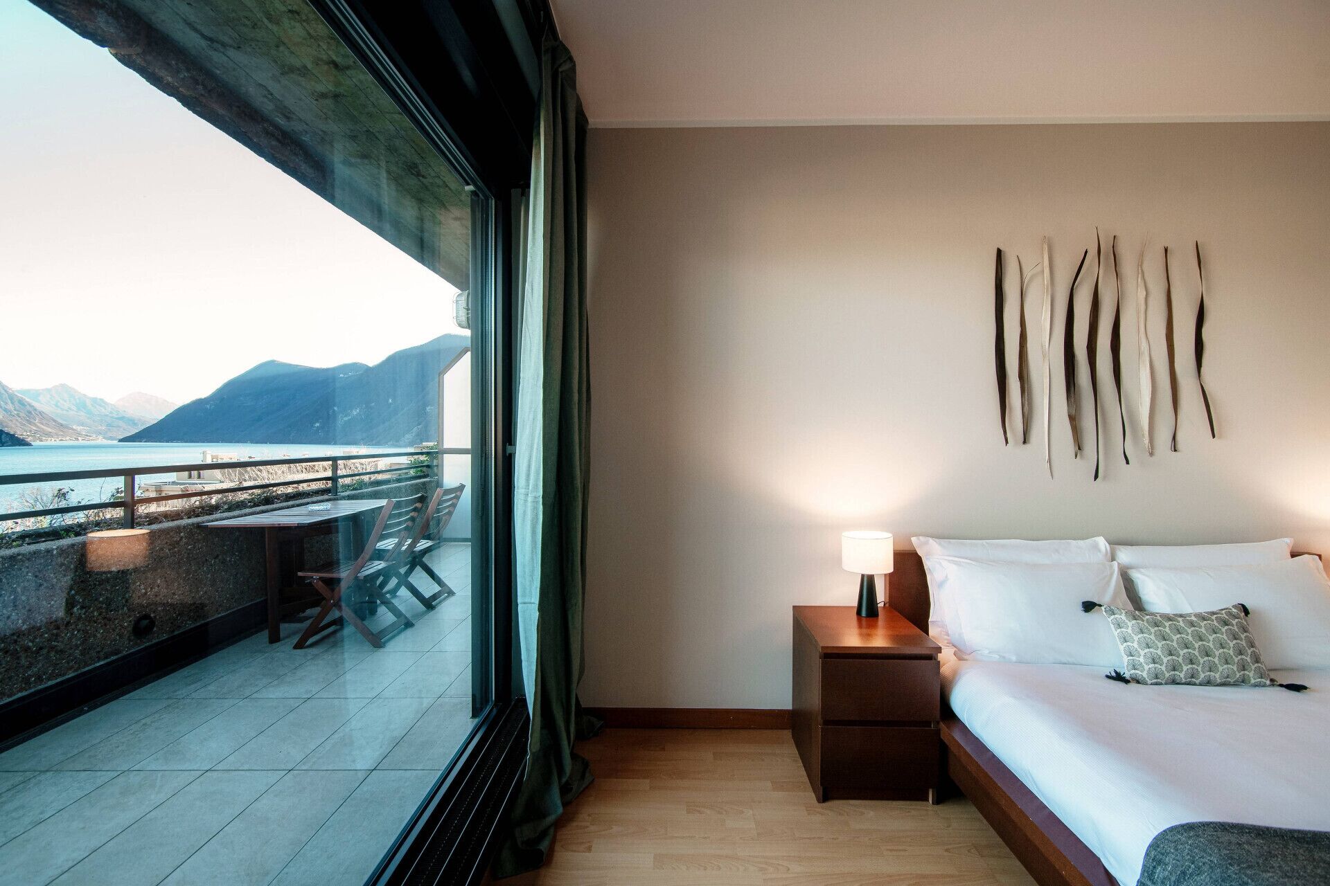 1 chambre, bureau, fer et planche à repasser, Wi-Fi gratuit