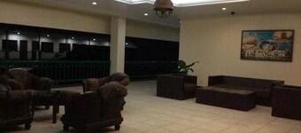 Dotties Place Hotel and Restaurant