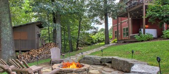 Maplewood Escape | Luxurious Asheville Lodge with Hot Tub, Game Room, & More!