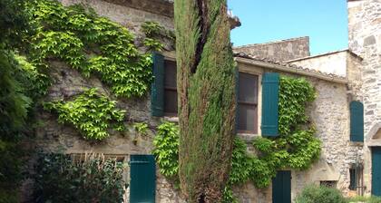 Charming village house in the heart of Gallargues-le-Montueux