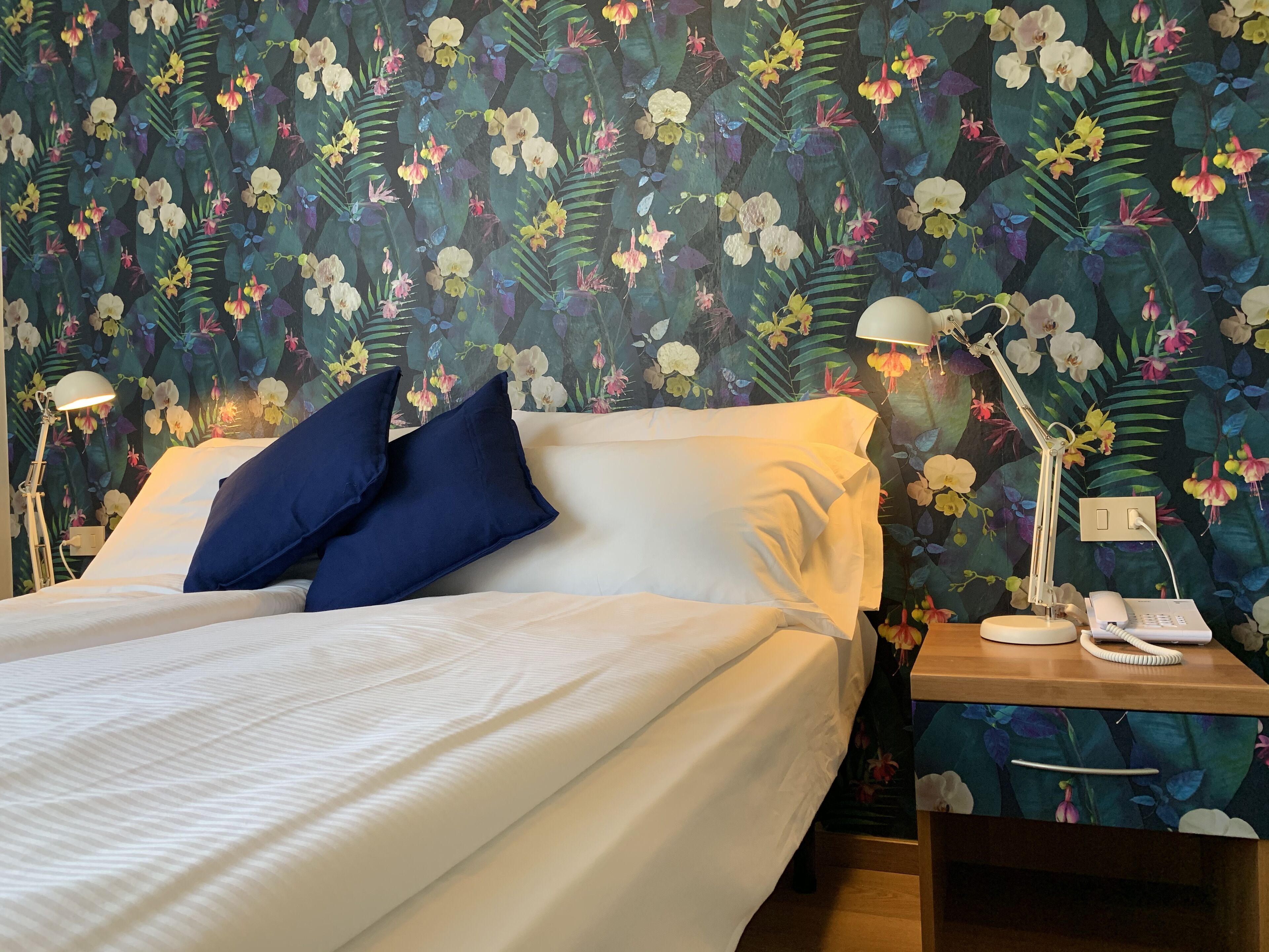 comfort double or twin room | 1 bedroom, down duvets, individually decorated, individually furnished