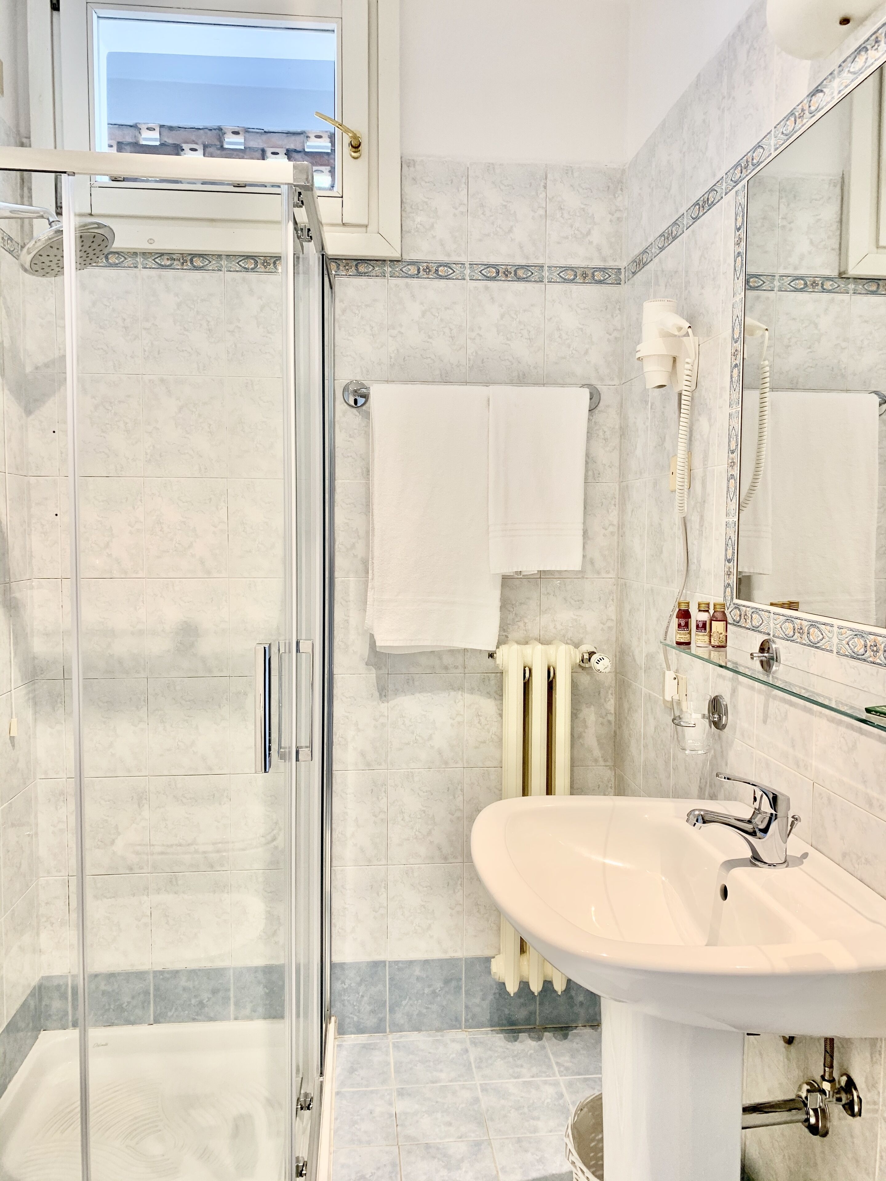 comfort double or twin room | bathroom | bathrobes, bidet, towels, soap