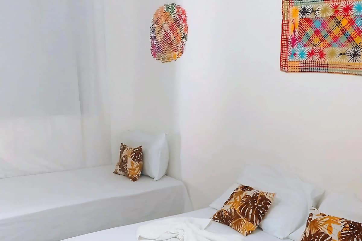 Standard Quadruplo | Minibar, Wi-Fi gratuito, lenzuola