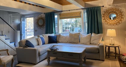 Big House in Heart of Cape. Close to Everything!