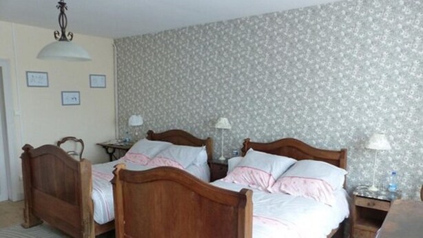 Twin Room | Free cots/infant beds - Chambres d'hôtes La Florentine (Florent-en-Argonne)