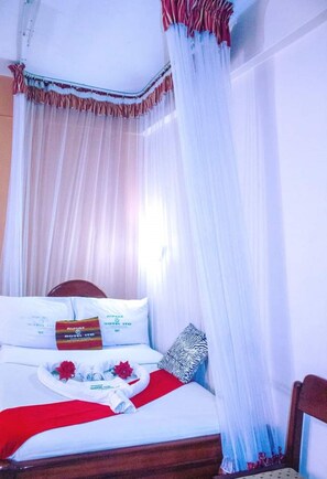 Deluxe Room - Alpine Hotel (Nakuru)