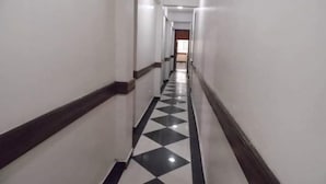 Lorong