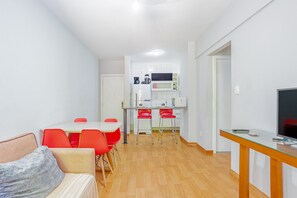 Apartment | Living area - BR01 Quarto de Sala Praia Porto Barra (Salvador)