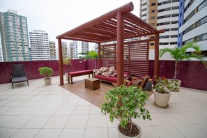 Courtyard - PB02 Ap. a 500m do Fiesta Pituba (Salvador)