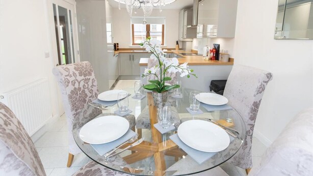 Dining - Oak Grove 32 (Saundersfoot)