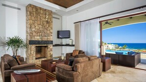 Living room - Casa Tropico #217 (Cabo San Lucas)