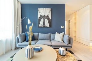 Apartment (2 Bedrooms) | Living area