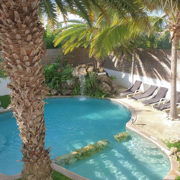 Exterior - B&B Curacao nv (Jan Thiel)