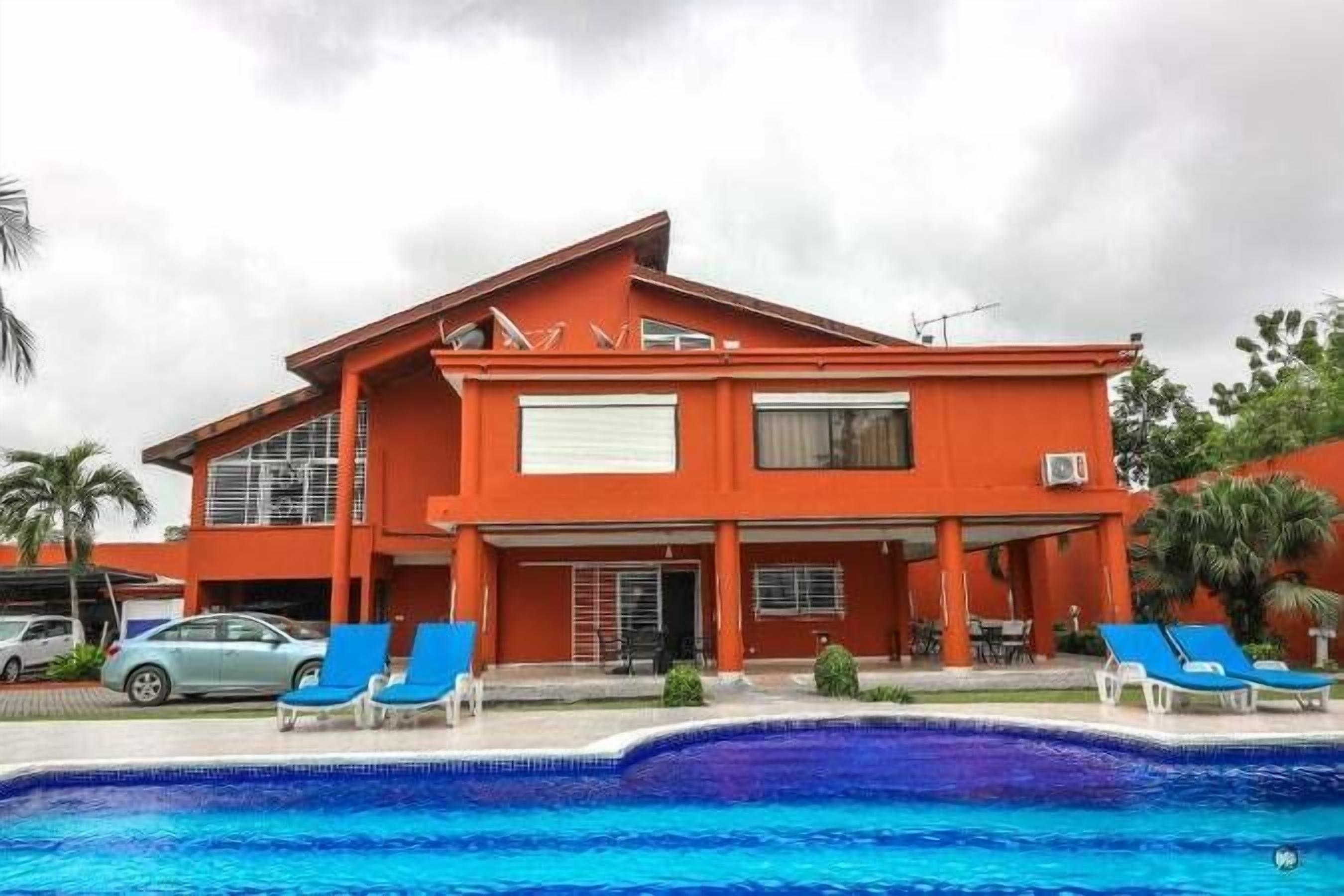 Bagian depan properti