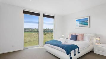 2 bedrooms, desk, iron/ironing board, travel cot