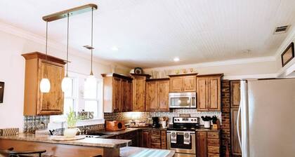 Tucker Farm Cottage on Century Farm