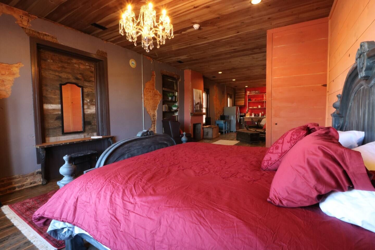 1 soverom, strykejern/-brett, wi-fi og sengetøy