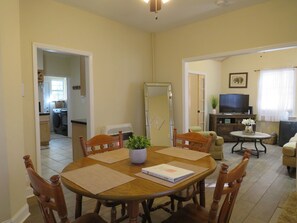 Dining - The Cottage on Shurley (Rock Hill)