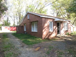 Exterior - The Cottage on Shurley (Rock Hill)