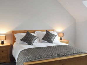 4 Schlafzimmer, kostenloses WLAN, Bettwäsche