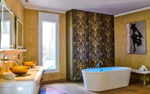 Bathroom - Aretta house with pool and wifi (Capri)